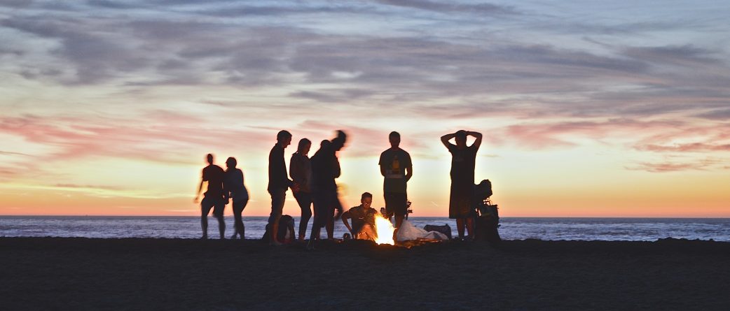 fire-night-camping-urban-youth